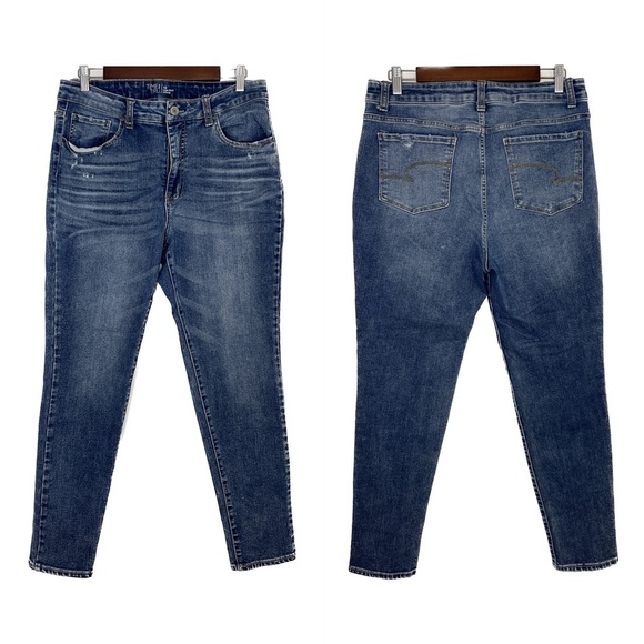 Time and Tru Denim - Time and Tru High Rise Skinny Jean, Size 16